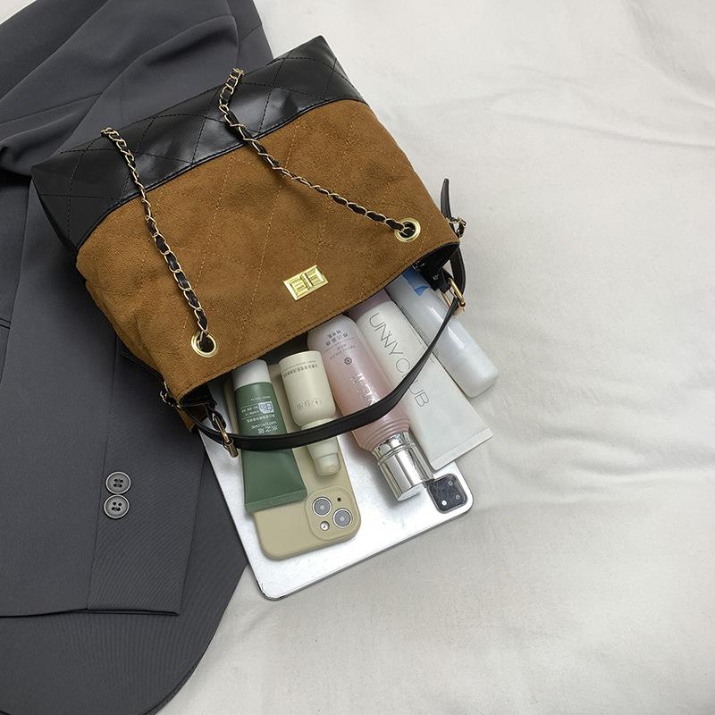 Bag Women's 2025 New Autumn Rhombus Chain Bag Retro Versatile Xiaoxiangfeng Underarm Tote Bag One Shoulder Crossbody Bag