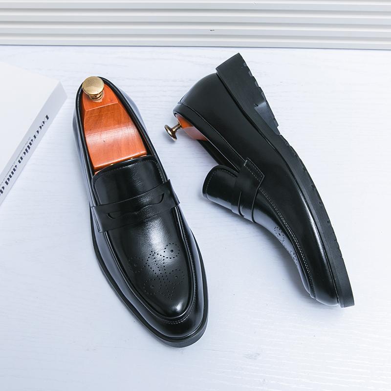 Italian Brand Classic Brown Men's Loafers Carved Brogue Shoes Trendy Casual Men's Low Top Shoes Massage Soles Free Delivery