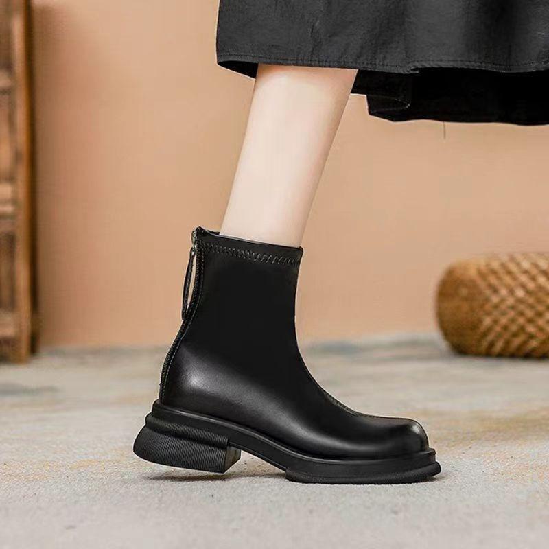 Coarse-heeled Martin boots for women's autumn and winter new non-slip and foot-showing small temperament versatile locomotive velvet short boots