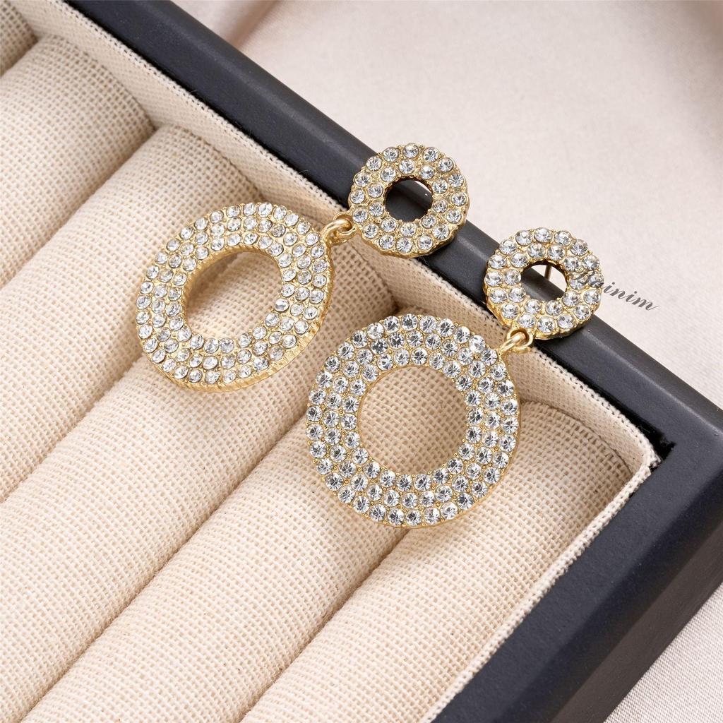 Elegant Imitation Pearl and Diamond-Studded Earrings for Women