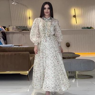 Φθινοπωρινή Γυναικεία Μόδα 2024 Φλοράλ Φόρεμα με Πέτο και Φουσκωτά Μανίκια