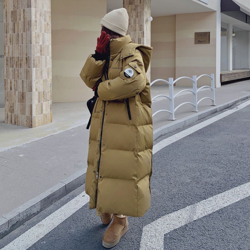 Fashionable and Thickened Red Long Padded Jacket for Women, Winter Outwear Coat with Bread Service Style