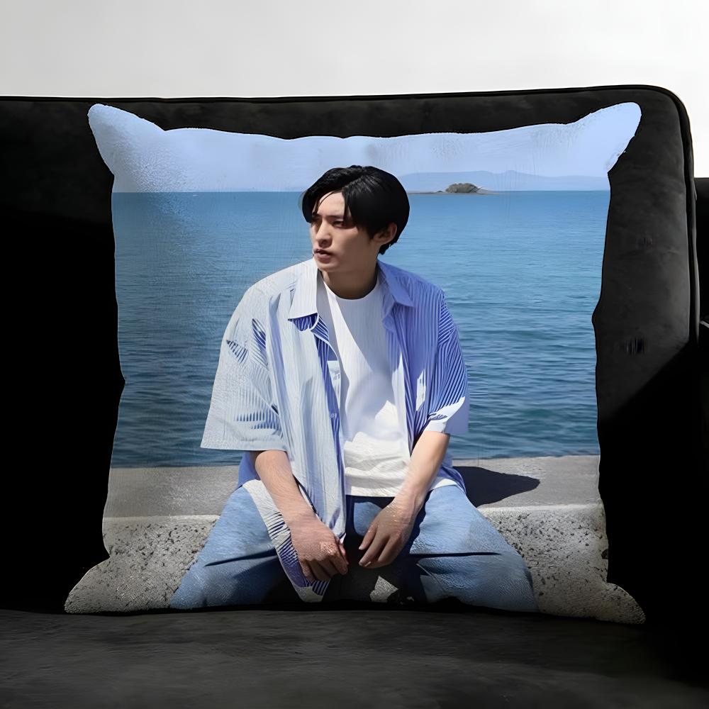 

MMeguro RenN Actor Cushion Cover Pillowcase Ultra Soft Skin Friendly Fabric Cloud Like Comfort Concealed Zipper 30x30cm