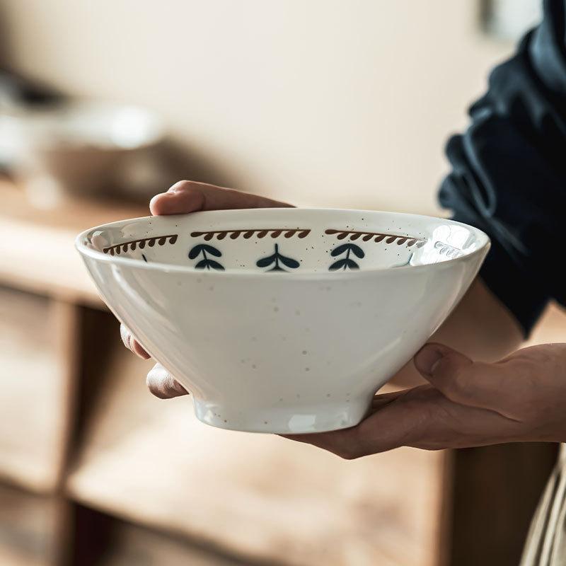 Hand-Painted Small Flower Hat Bowl Household Ceramic Bowl Japanese-Style Tableware Dish Bowl Noodle Bowl Fruit Salad Bowl Rice Bowl