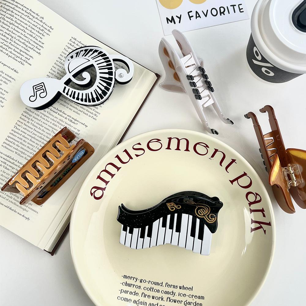 1pc French Artistic Girls' Musical Instruments, Cello, Guitar, Piano Clips, Creative Hair Accessories, Hair Clips