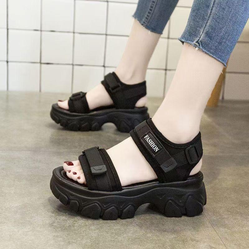 Daddy sandals thick-soled spring and summer new thick-heeled mid-heeled muffin soft-soled sports beach shoes
