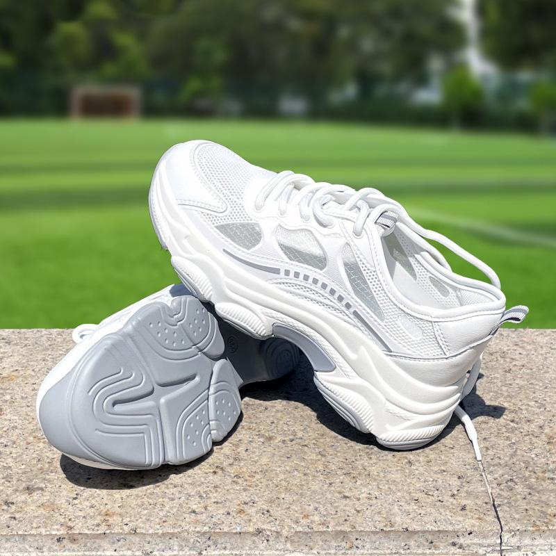 Fashion 2025 New Summer Thick Soled Casual Sandals Sports Shoes Mesh Breathable Thin White Women's Shoes Summer Casual Shoes