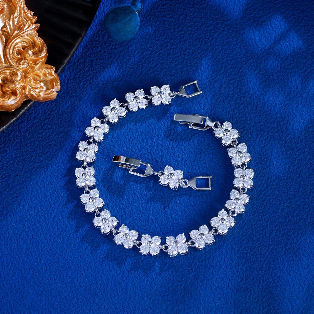 Pera Lovely White Gold Color 4 Leaf Flower Cubic Zirconia Women Fashion Jewelry Tennis Chain Bracelet Bangle with Red Stone B008