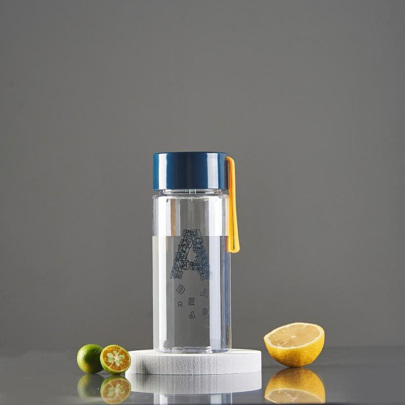 Simple Plastic Cups with High Value In Wind and Summer Are Creative, Small and Fresh Space Cups with Fall Resistance and High Temperature Resistance.