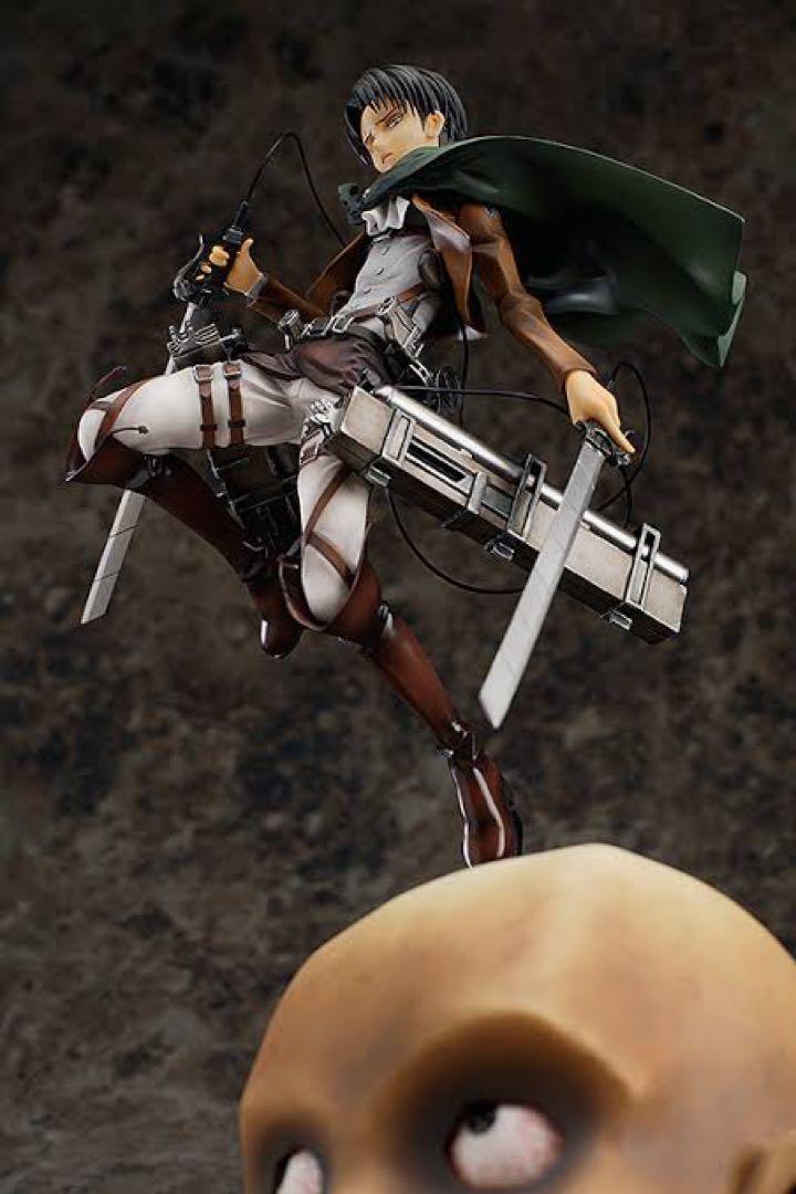 

[Б/У] Фигурка Levi от Good Smile Company в масштабе 1/8
