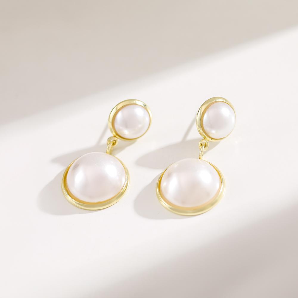 Boucles d'oreilles élégantes de couleur or pour femmes, tempérament blanc, boucles d'oreilles irrégulières, bijoux tendance, cadeaux