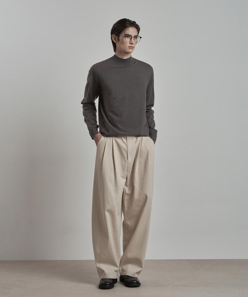 WORK ON BODY OFF Kor Semi-Overfit Mock Neck Knit [Charcoal]