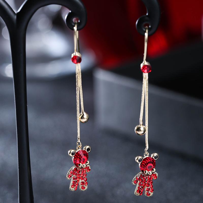 Simple Ruby Geometric Bear Earrings: Cute Diamond-Inlaid Studs, Girlish Niche Jewelry