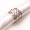 4pcs Metallic Wire Mesh Napkin Table Decor Rings Gold Napkin Holder Wedding Decoration Napkin Buckle Holder for Party Dinner