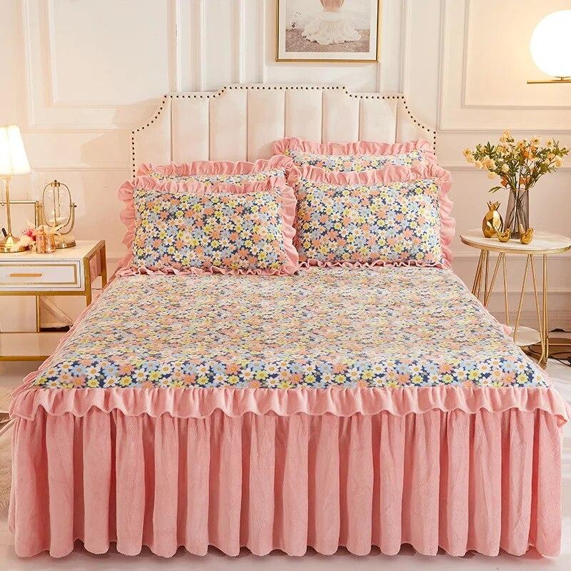 Winter Soft Smooth Velvet Thicken Bedspread High Grade King Queen Size Coral Fleece Quilted Bed Skirt Not Including Pillowcase