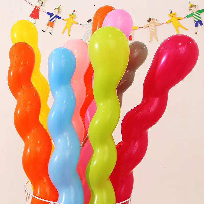 Palloncini Lunghi Colorati a Spirale per Decorazioni di Feste di Compleanno