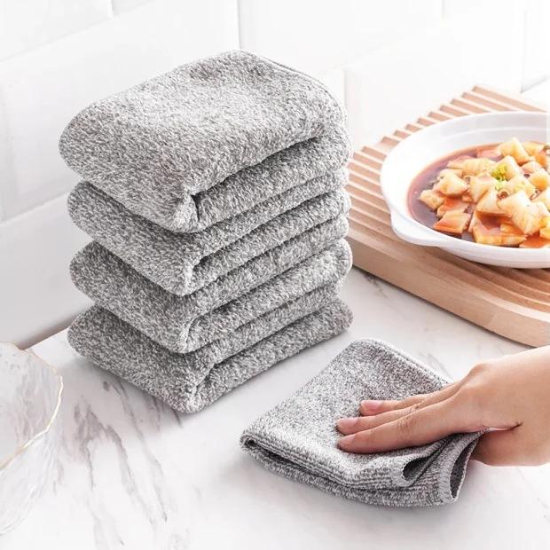 

Newcomer Exclusive: Bamboo Charcoal Fiber Dishcloth - Oil-Removing, Non-Stick, Lint-Free