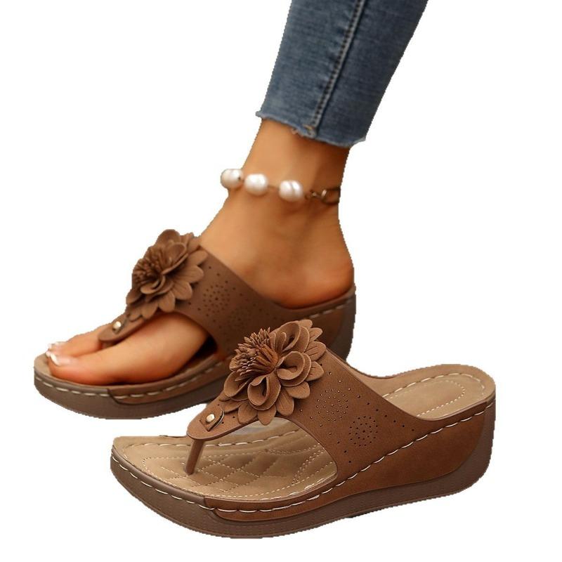 Flower platform flip-flops women's new summer fashion casual wedge heel pinch foot platform beach shoes