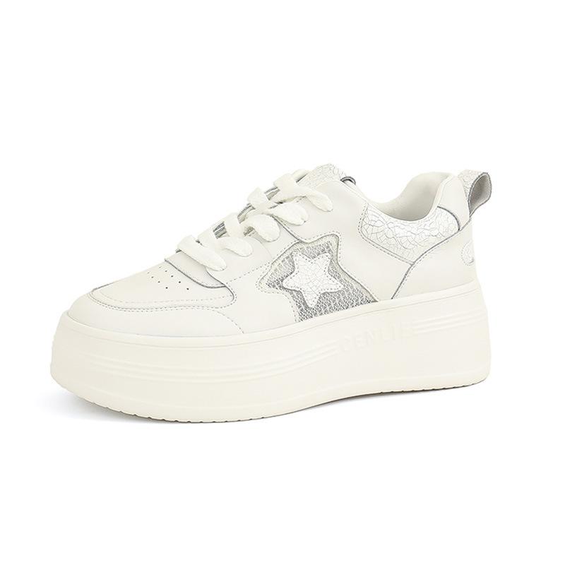 Schaumstoffsohle Leder kleine weiße Schuhe Damen 2025 Sommer neu atmungsaktives Mesh Sternschuhe lässige Damenschuhe Plateauschuhe Damen