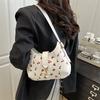New small and fresh cherry pattern ctrasting crescent bag, fashiable and versatile underarm bag, daily casual shoulder bag