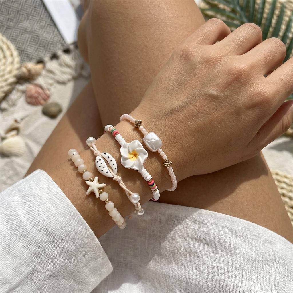 Sweet Shell Flower Heishi Beads Bracelet Set for Women Dainty Frangipani Starfish Rice Beads Elastic Bracelet Party Jewelry Gift