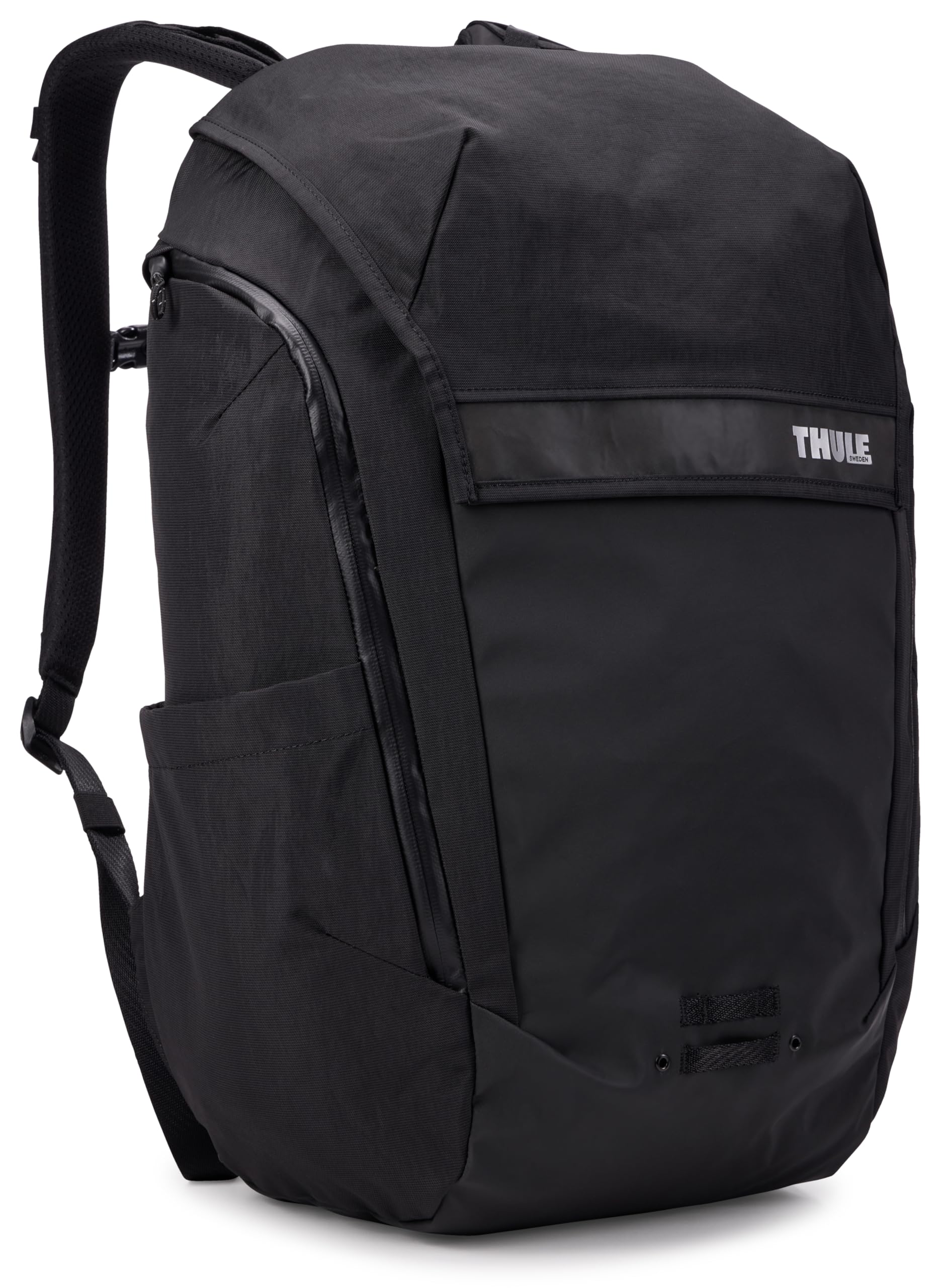 

Thule Paramount Bike Commute Backpack, 28L, Premium YKK Zipper, 420D Nylon Fabric, PFC Waterproof Finish, Black