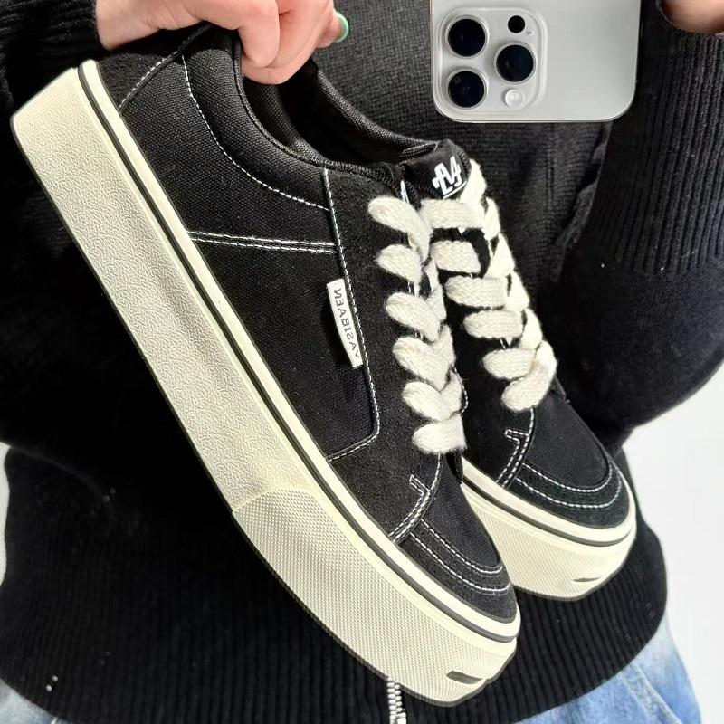 Fashion Street Style Men's Canvas Sneakers Stylish Casual Shoes Vulcanize Shoes Lace-Up Skateboard Footwear Rubber Sole Tenis Masculino