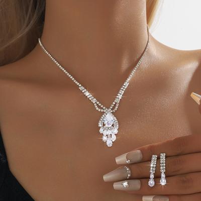 3PC Women's Fashion Copper Inlaid Zircon Claw Chain Necklace Earrings Zircon Set Suitable for Wedding, Party, Festival Gifts