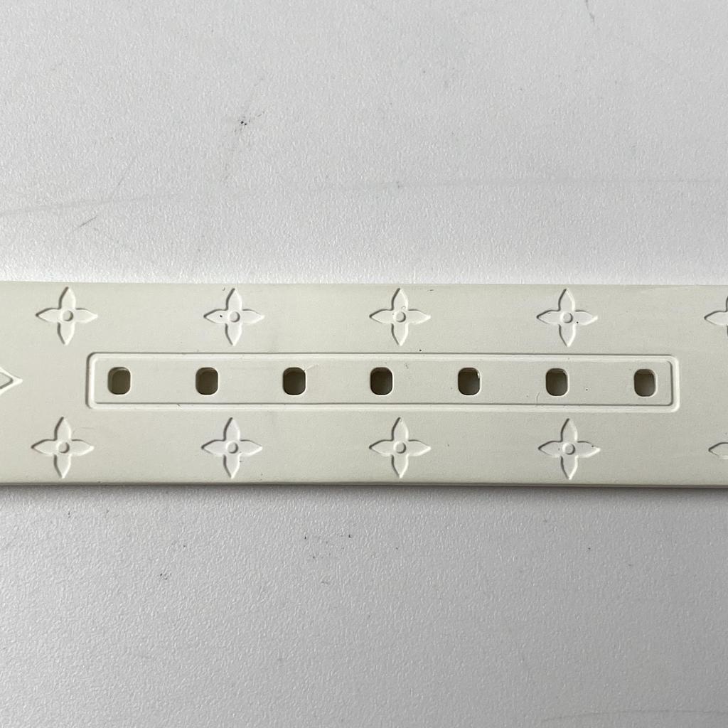Used LOUIS VUITTONOther Accessories White Rubber Women