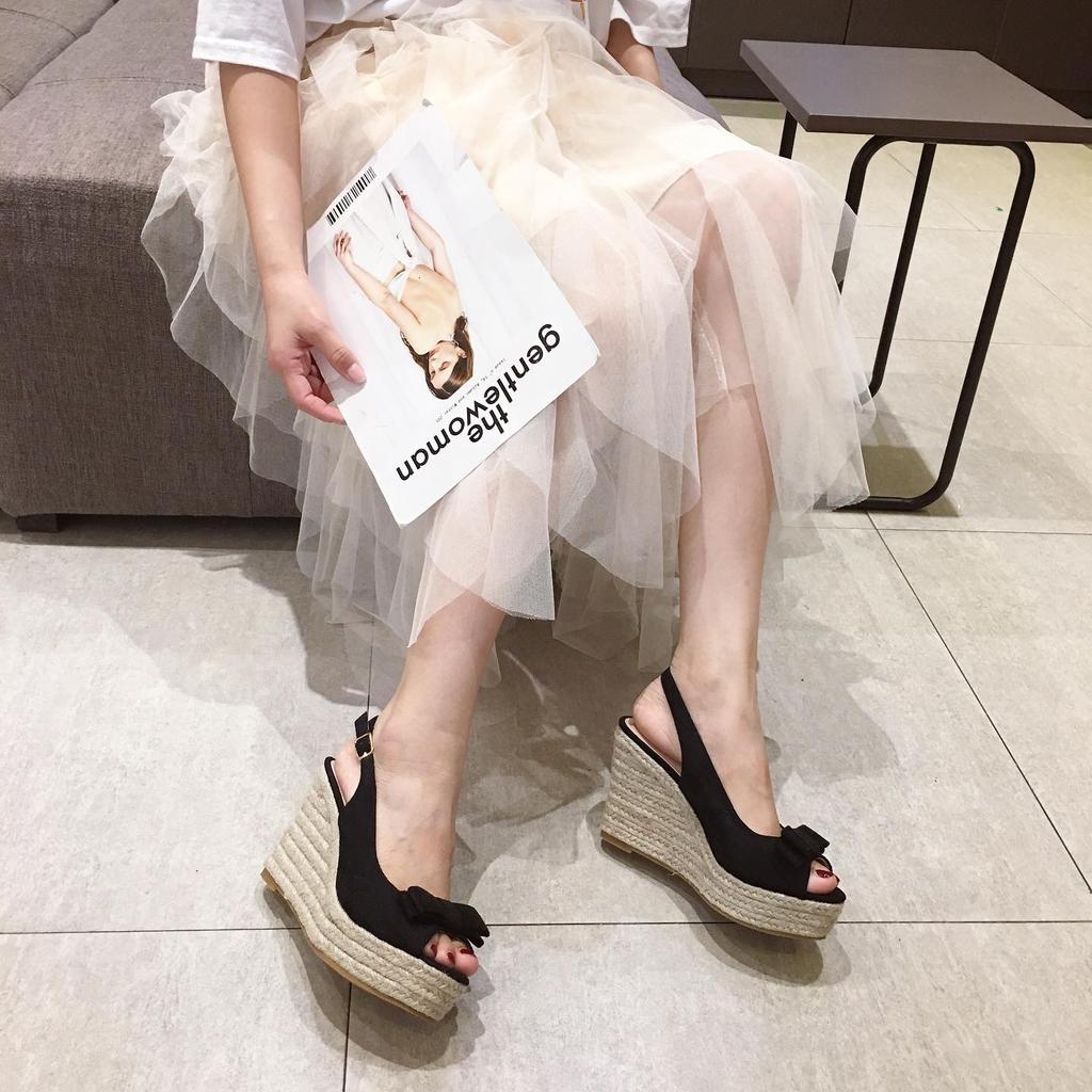 Summer 2025 New Fishmouth Suede Waterproof Platform Thick-Soled Jute Rope Straw Woven Wedge Heel Women'S Shoes