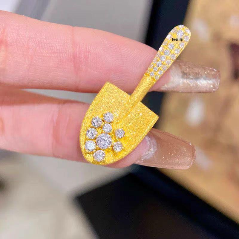 Vietnamese Gold Light Luxury Shovel Pendant Necklace - Creative Design Gift for Her