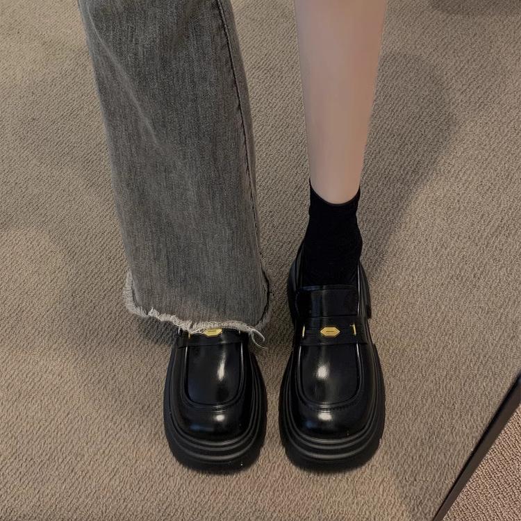 British style platform loafers women's 2025 spring and autumn new commuter retro high-end black versatile small leather shoes