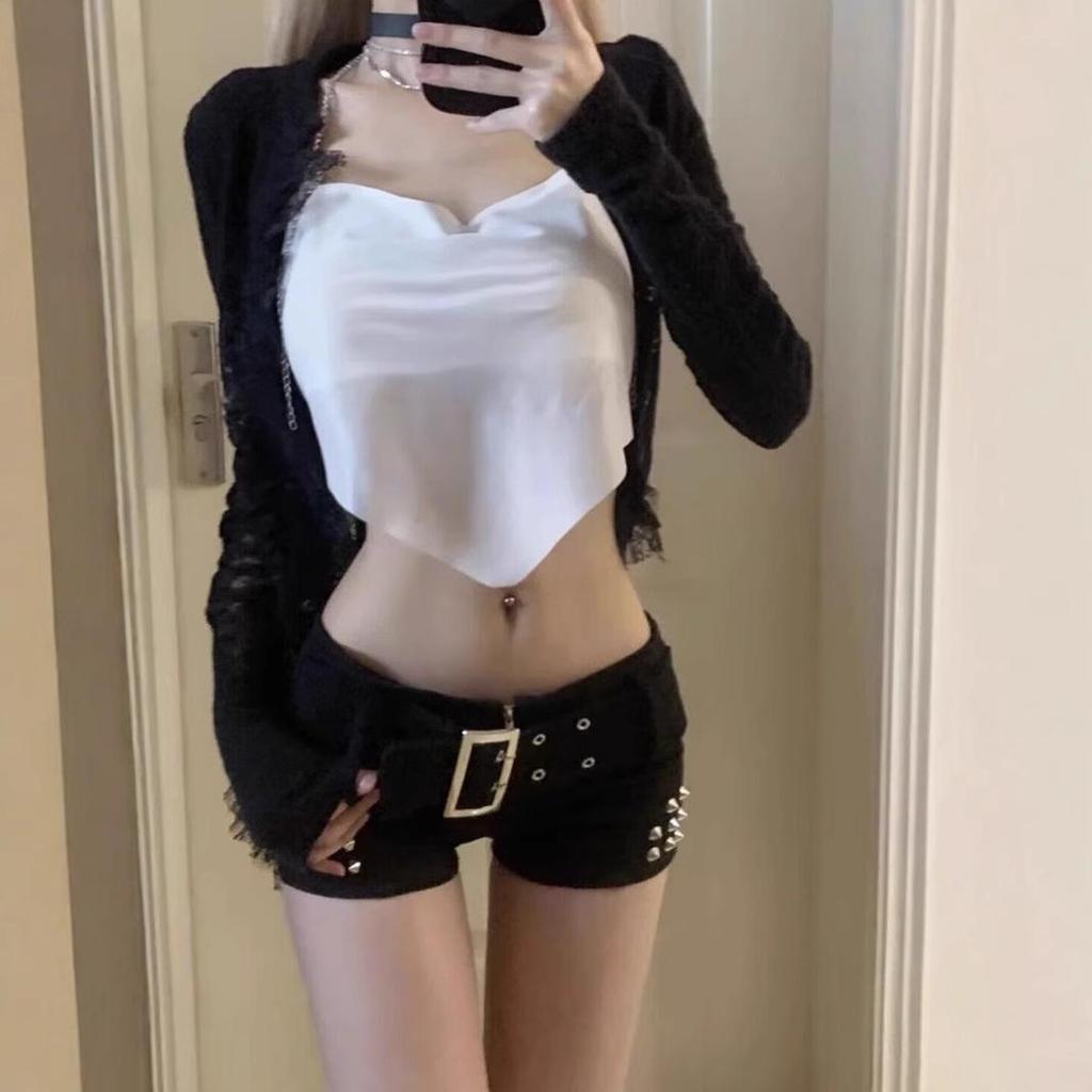 Black Low-Waisted Rivet Hot Pants - Sexy Elastic Denim Shorts for Spring/Summer