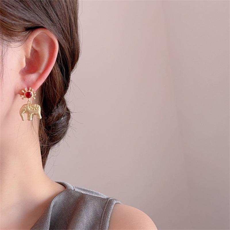 Trendy Elephant Design Earrings Sturdy Alloy Comfort Fit Allergy Resistant FStylish Elephant Ear Studs or Sensitive Skin