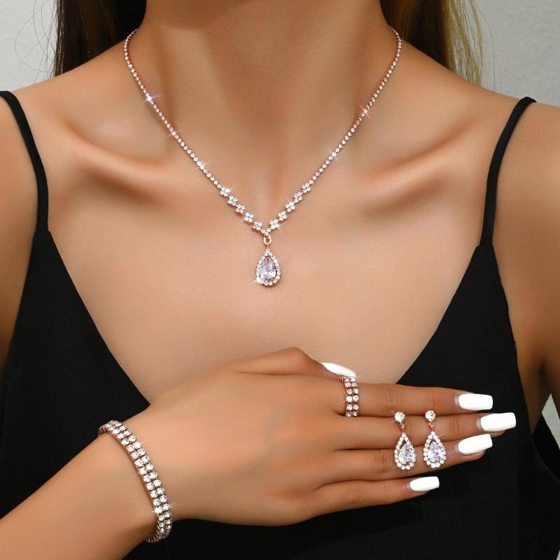 BLINGBAY Smykkesett for kvinner Søtt Romantisk Retro Mote Bryllupstilbehør Rhinestone Øredobber Halskjede Armbånd Sett Jenter Moderne Smykker Gave