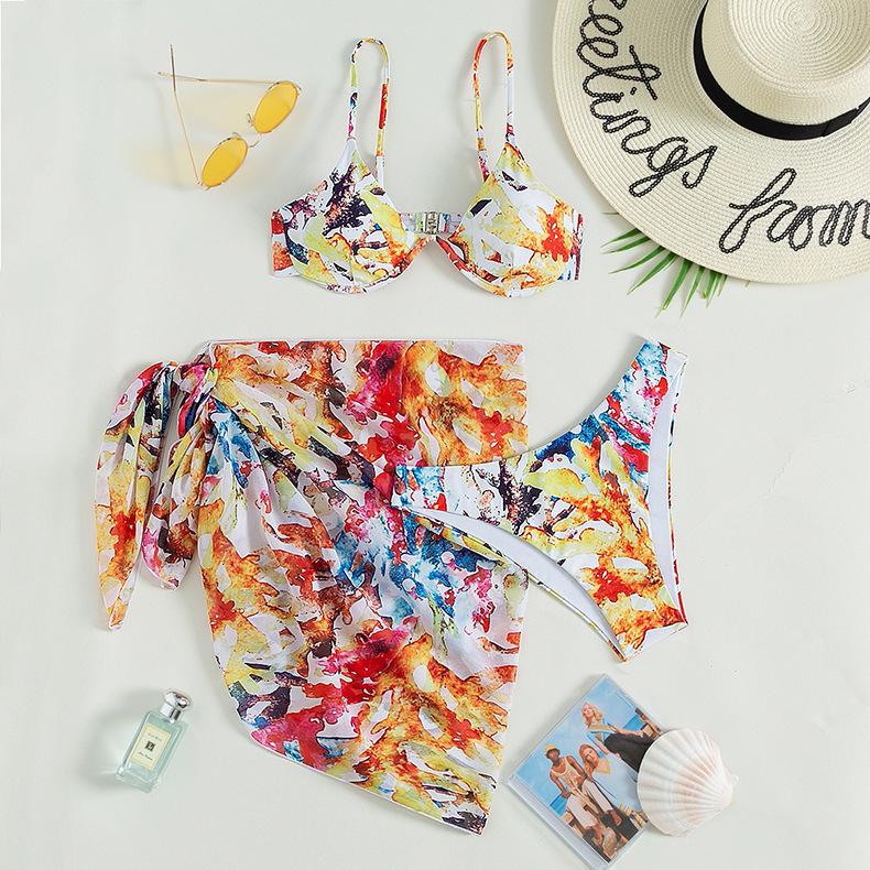 2025 European & American Three-Piece Print Bikini Set with Underwire & Half Skirt