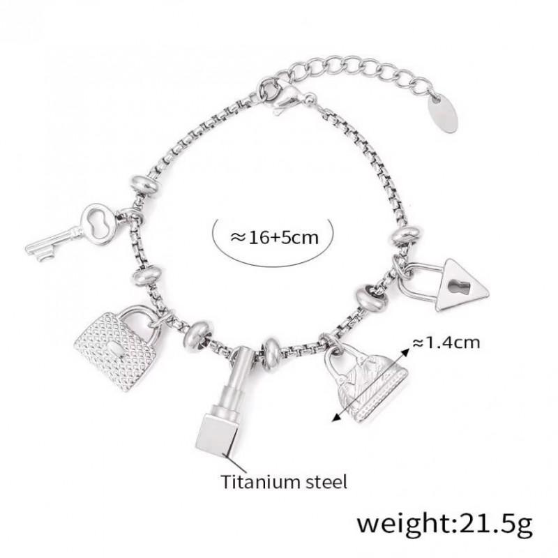 Vintage-Inspired Rhinestone Pendant Charm Bracelet Women 18K Gold Plated Titanium Steel Hypoallergenic Fade-Resistant