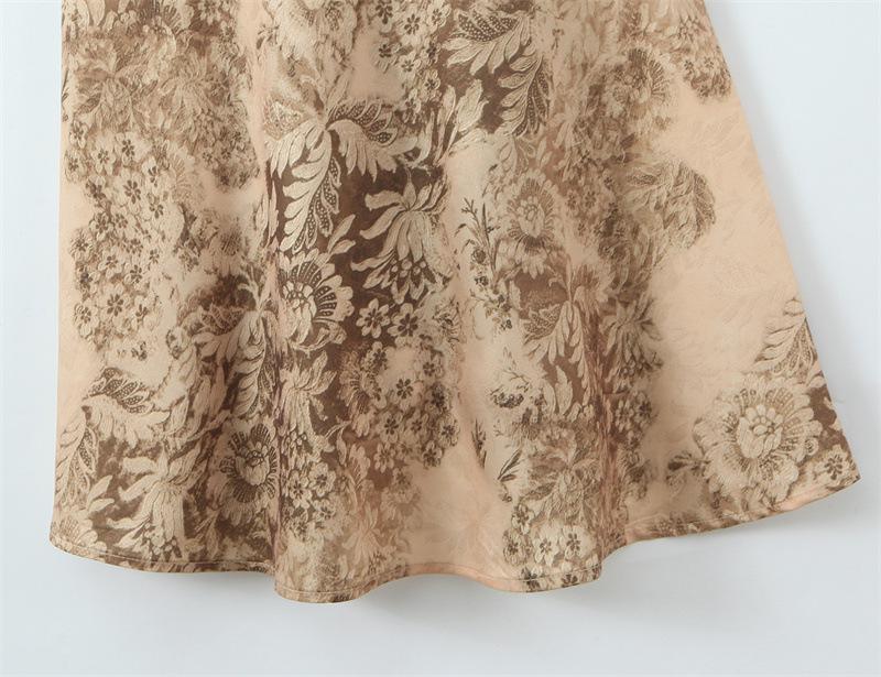 2025 Winter Golddruck Satin Schlanke Passform Langes Abendkleid