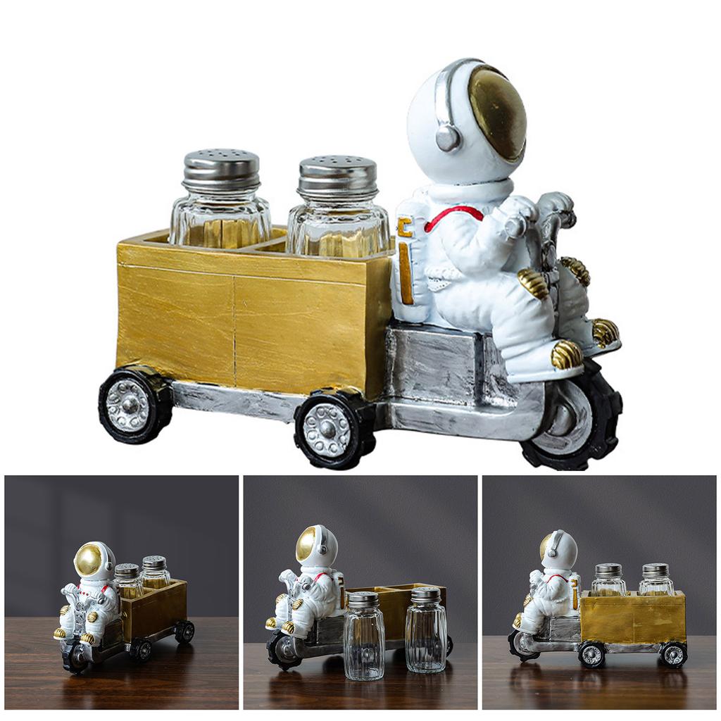 Resin Astronaut Figurines Statue Salt Pepper Bottle Holder Ornaments Home Decoration Kitchen Crafts Decorative Ornaments
