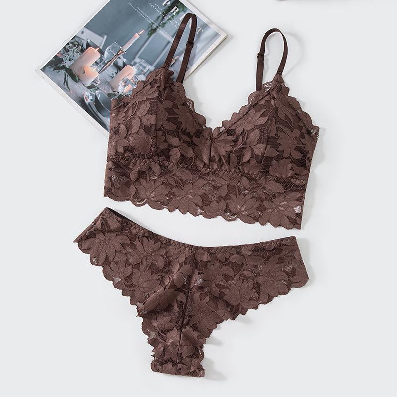 Women's Push-Up Lace Bra Set: Sexy Strappy Camisole with Wireless Design for Small Bust