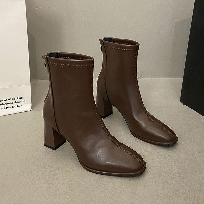 Short boots women's autumn and winter 2025 new white high-heeled women's shoes Martin boots small autumn and winter thin boots thick heel