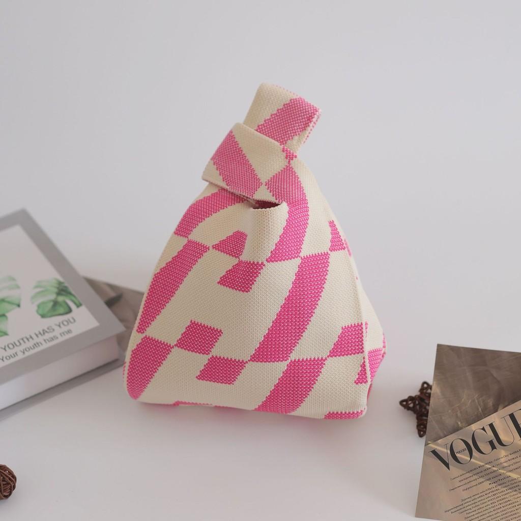 Trendy Knit Bucket Bag For Women Soft And Spacious Tote Bag With Eye-catching Patterns Ideal For Daily Wear And Gifts