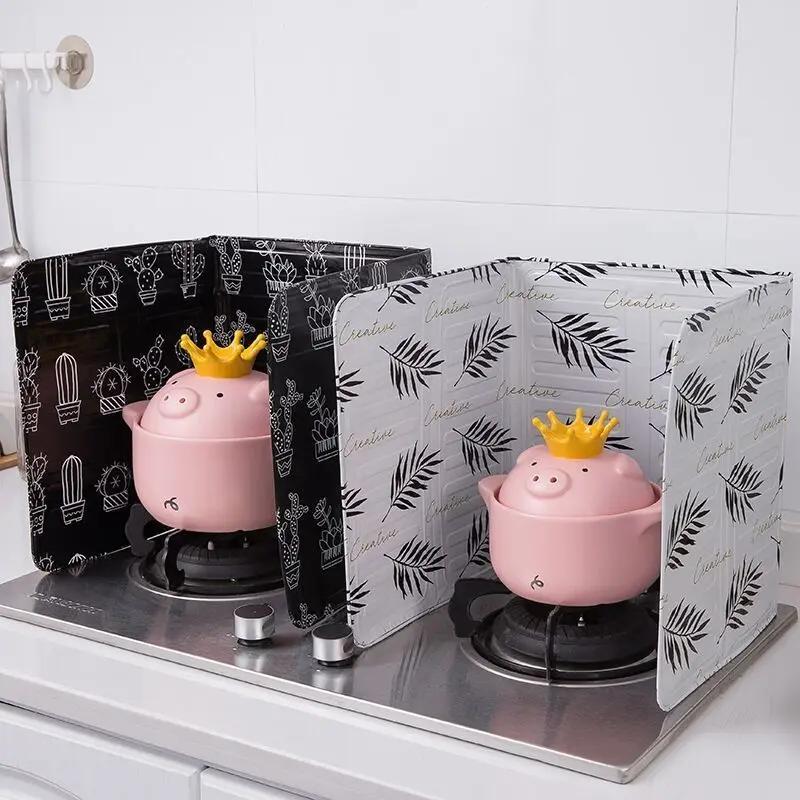 Anti-oil Splash Device Kitchen Cooking Oil Baffle Anti-oil Smoke High Temperature Resistance Aluminum Foil Folding Baffle Plate