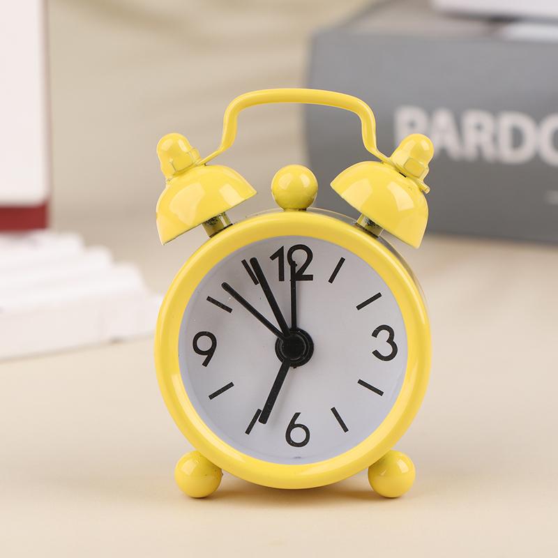 1Pc Creative Quartz Round Alarm Clock 4Cm Mini Metal Small Alarm Clock Portable Desktop Home Decoration