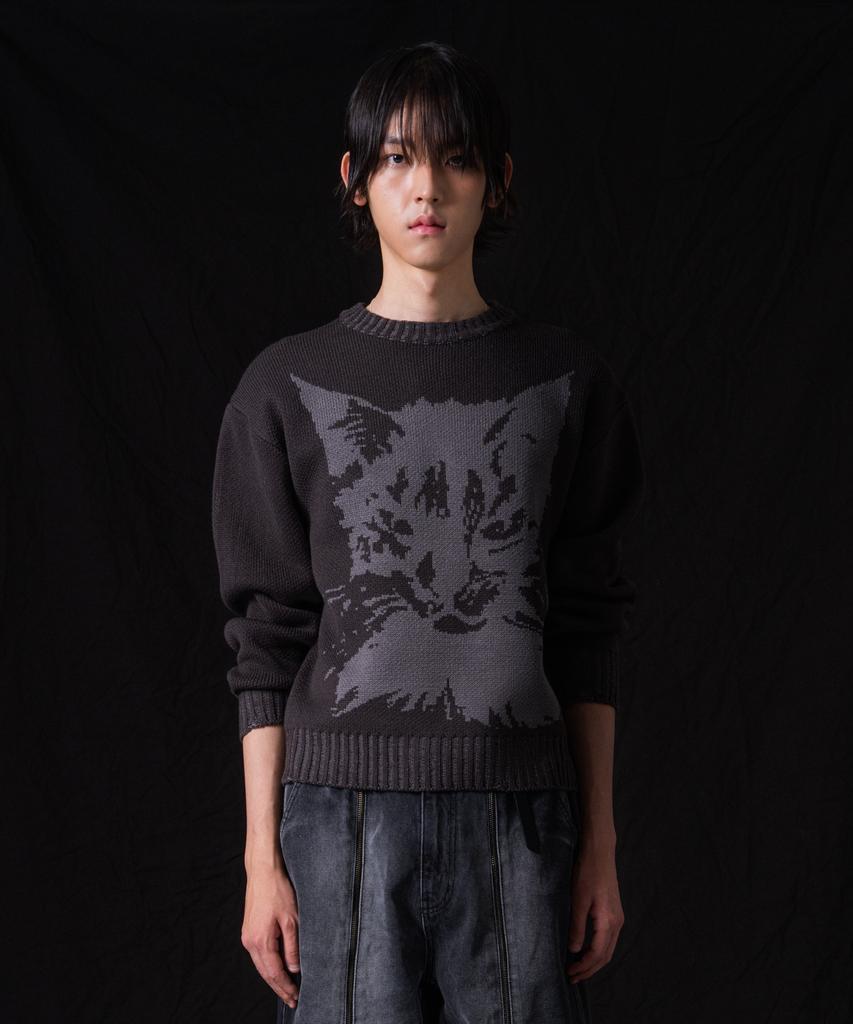 IUGAMAKARAS Cat Graphic Distressed Knit (Charcoal)