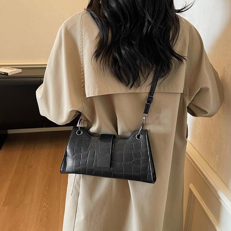 2025 Summer Popular High-end Fashion Niche Design Bag Single Shoulder Trend Crossbody Underarm Crocodile Pattern Retro Bag