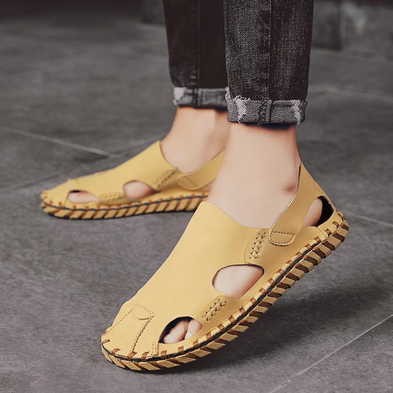 2024Men's Summer Beach Shoes Sandals Retro Trend Men's Shoes Leather Slippers New In Fashion Slippers Handmade Male Beach Shoes