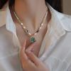 Freshwater Pearl Abalone Pearl Pendant Necklace for Women, Featuring A Light Luxury and Niche Style, with A Horseshoe-shaped Lockbone Chain.