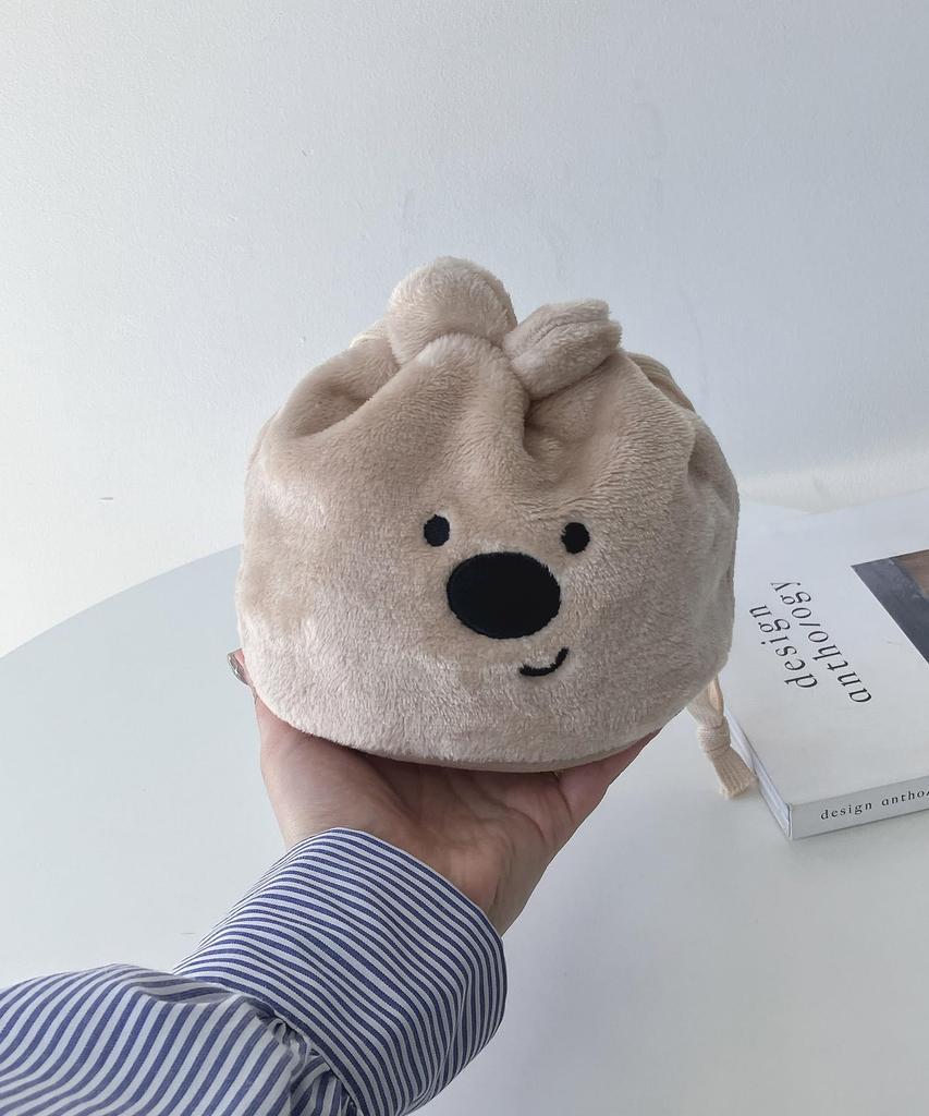 AS KNOW AS Plus (ASKNOW AS PLUS) ZY8389 Soufflé Animal Drawstring Pouch, Small, Wallaby Design, Fluffy, Cute Animal Design, Small Item Storage,