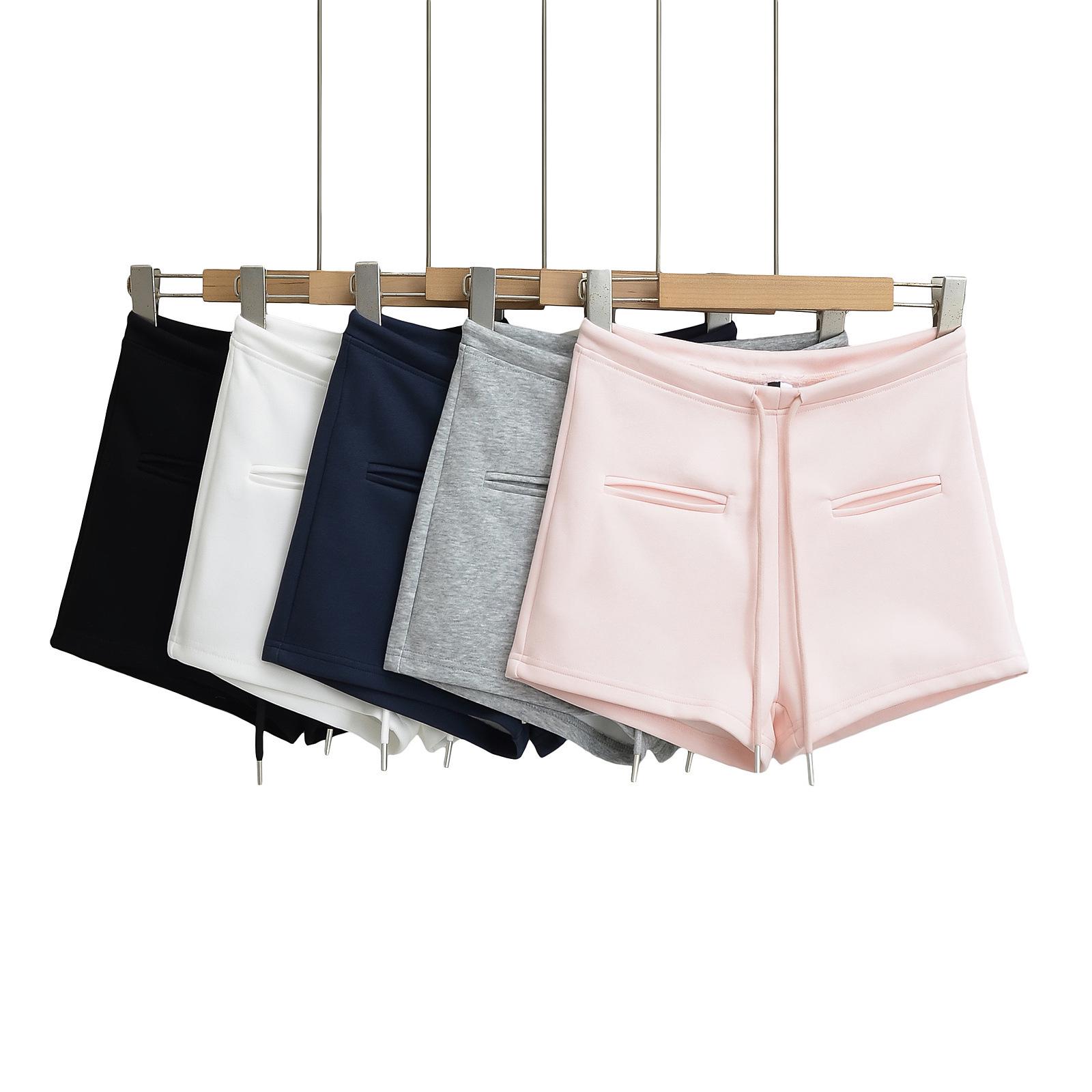 

American Hot Girl Low-Waist Sports Shorts: Slimming, Versatile, Hip-Hugging Three-Point Casual Hot Pants for Women Medium